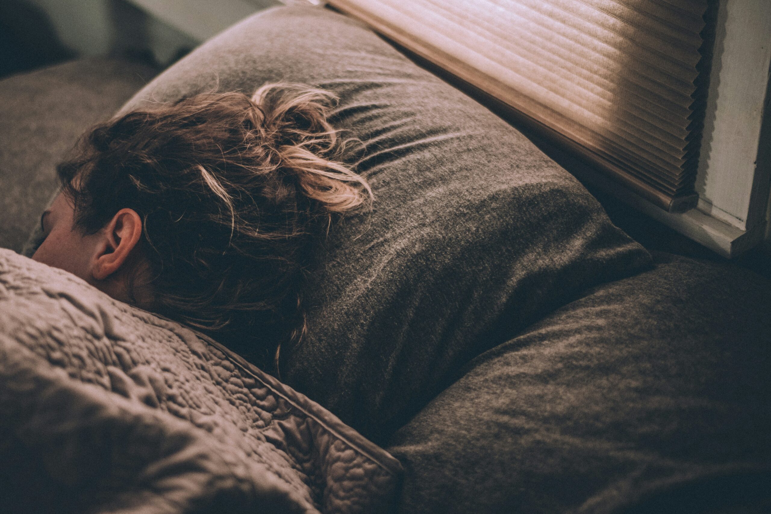 sleepmaxxing